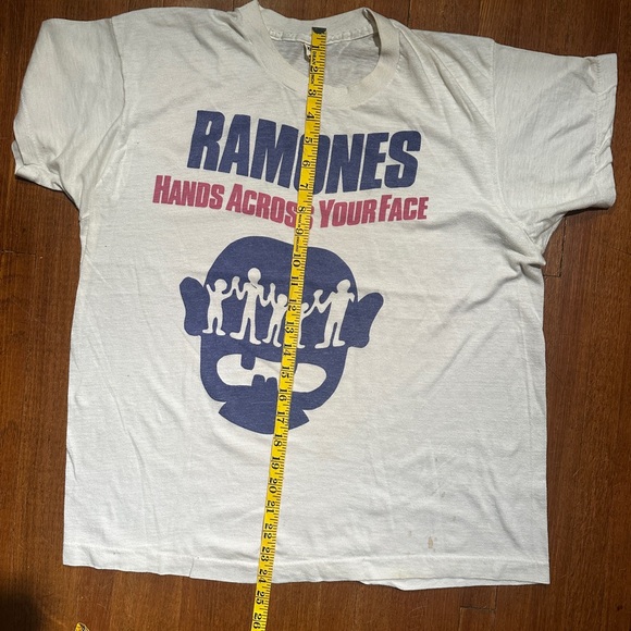Ramones Graphic T-Shirt - Picture 6 of 7